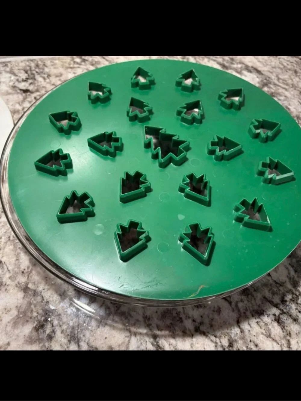 Pie top cutouts - Set of 4 Molds - Red, White, Green